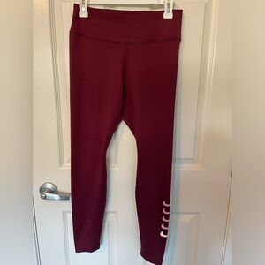 Nike Swoosh Dri-Fit Mid-Rise Tight Fit size M